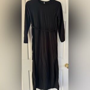 Black Dress (long sleeves, no slit) - NEW!